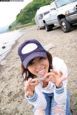 男生把大坤巴塞到女生的坤里
